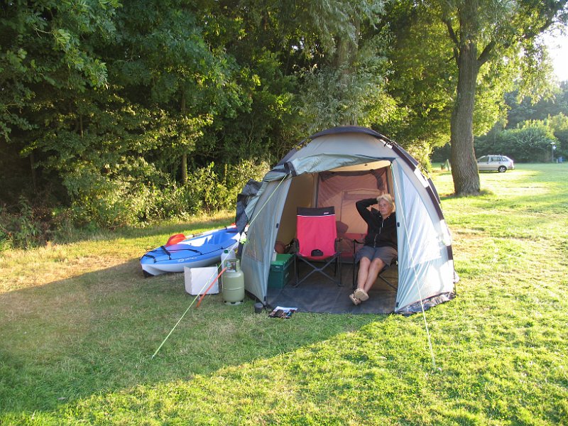 2012-08-11 19-53-21 Ludo.JPG